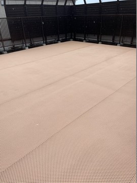 大師駅前ひよこ保育園様の屋上にバイオクッション　を敷き込み施工させて頂きました。