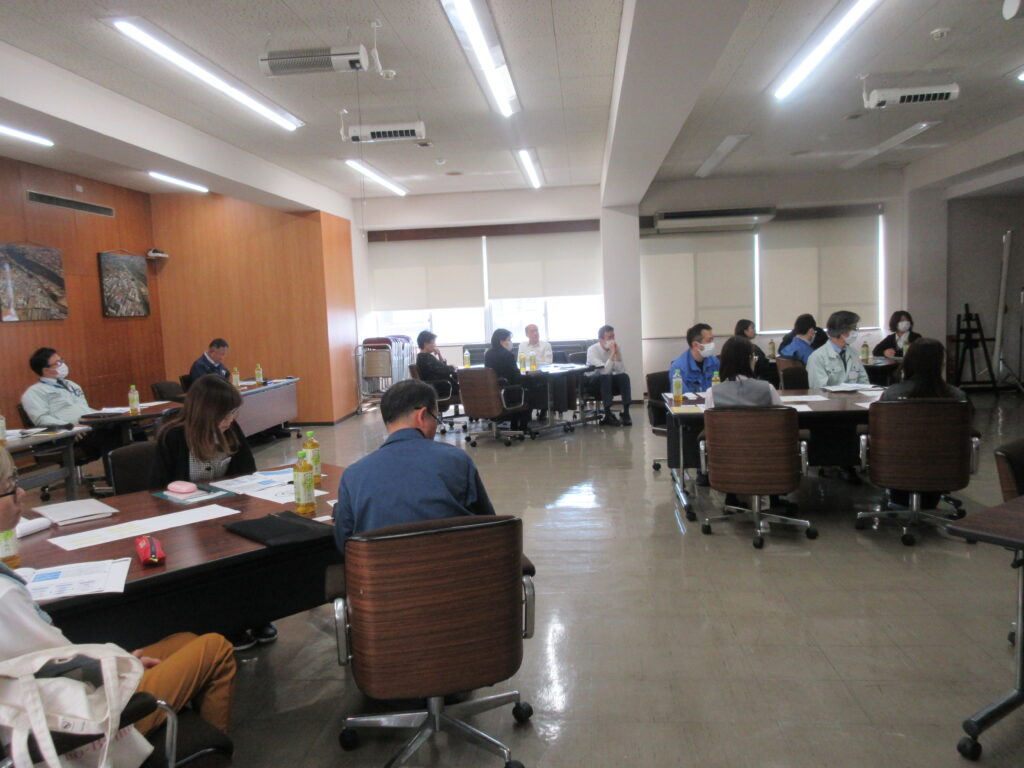 4/20(月)　総務部研修会を開催しました